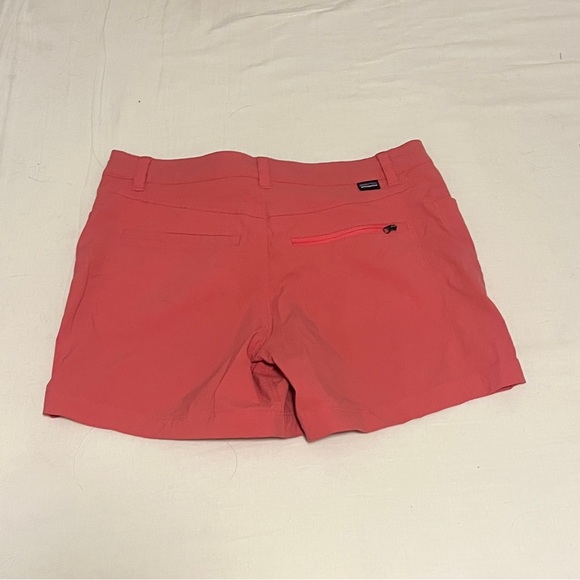 Patagonia women’s Quandary 5 inch seam pink shorts size 4 - Picture 3 of 5